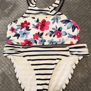 Lands end women’s two piece bathing suit